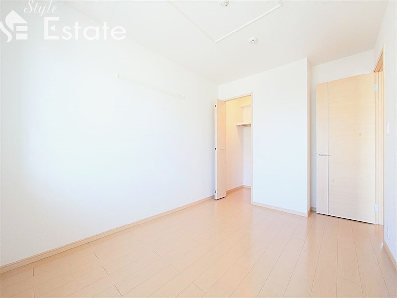 洋室 別角度から