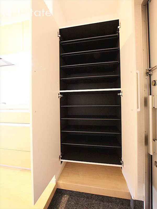 シューズボックス