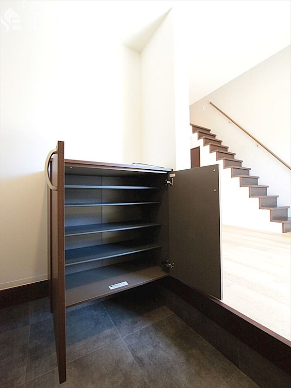 シューズボックス