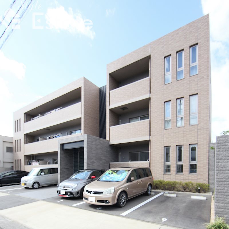 オークスクエア元八事