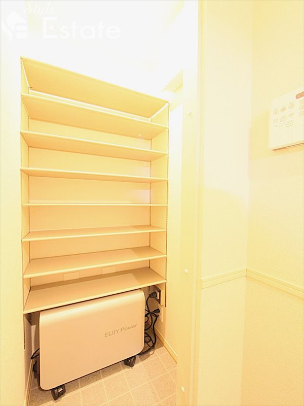 シューズボックス