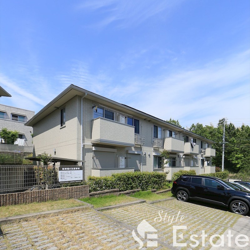 ラビアンローズ徳重　B棟