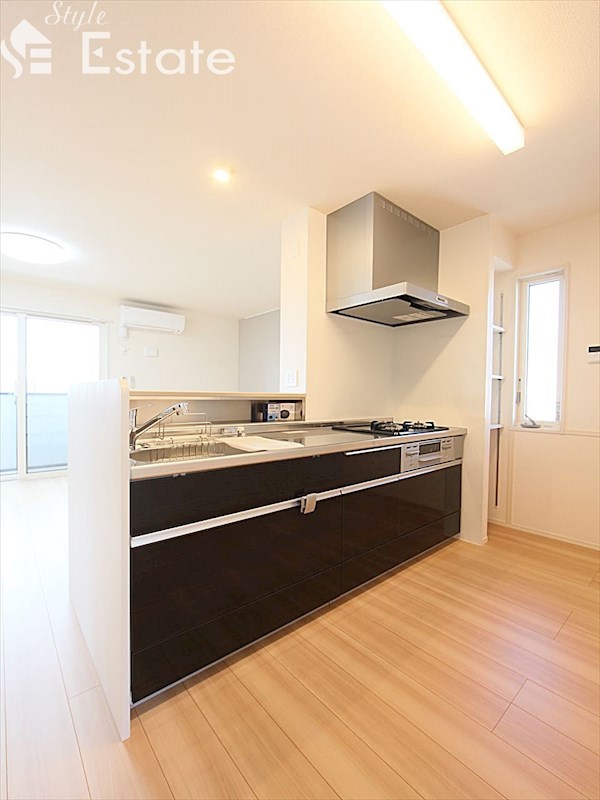 システムキッチン(3口ガスコンロ)