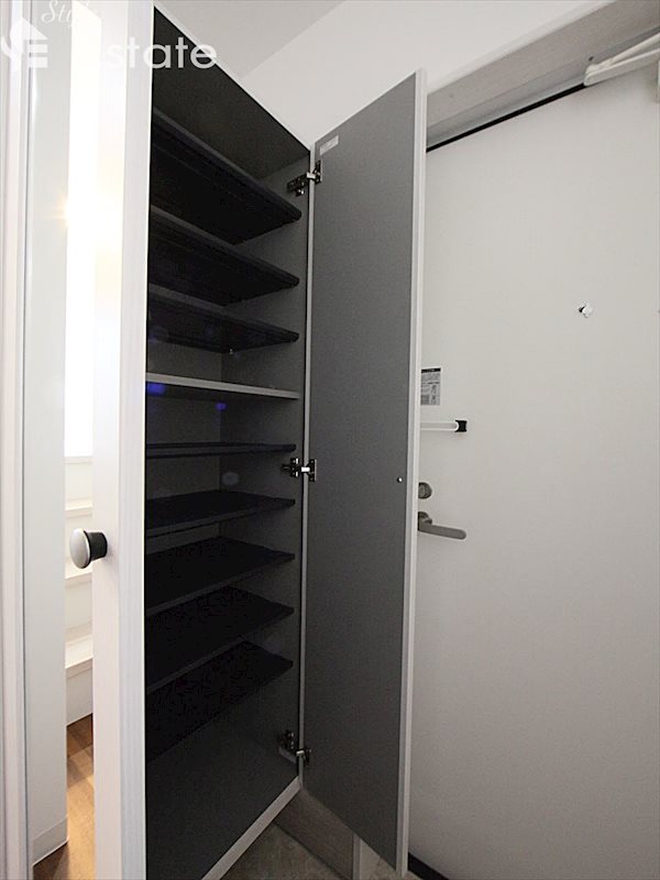 シューズボックス