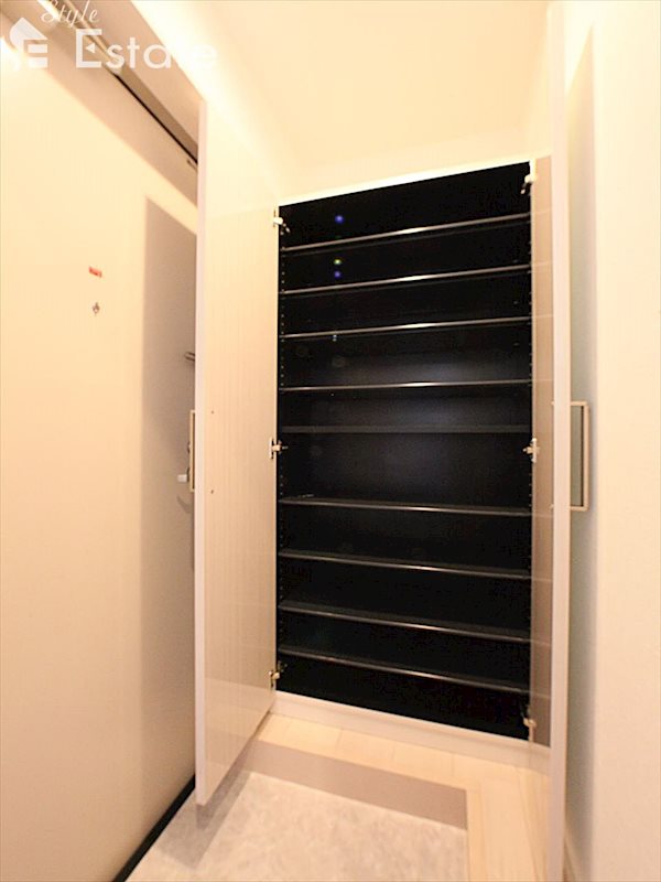 シューズボックス