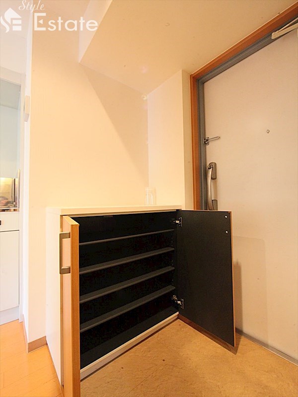 シューズボックス