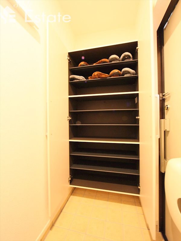 シューズボックス