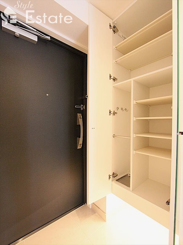 玄関 シューズボックス