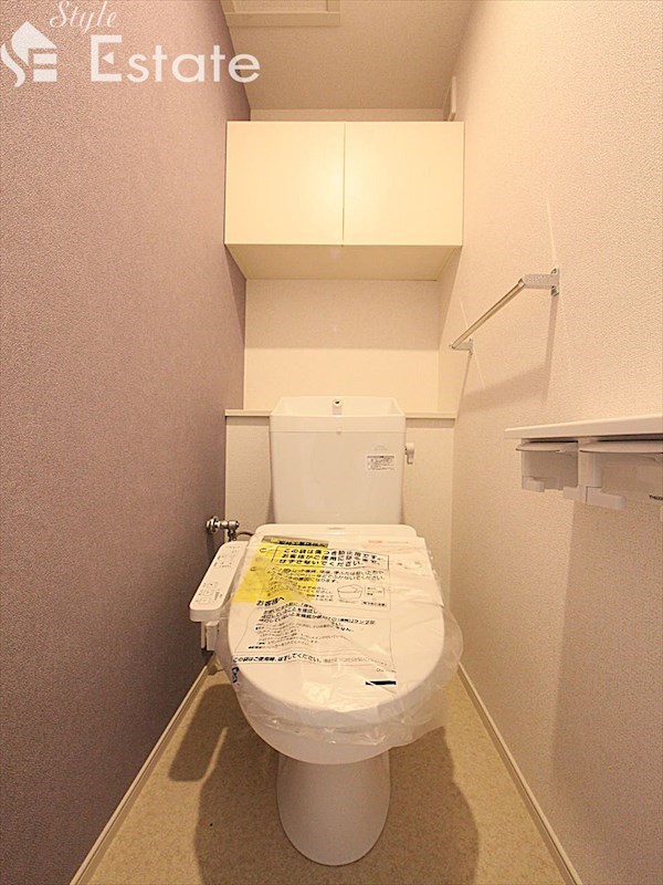 シャワー付きトイレ