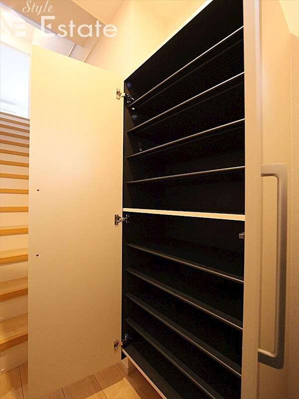 充実シューズボックス