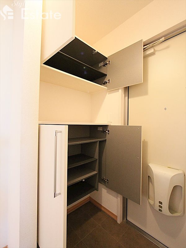 シューズボックス