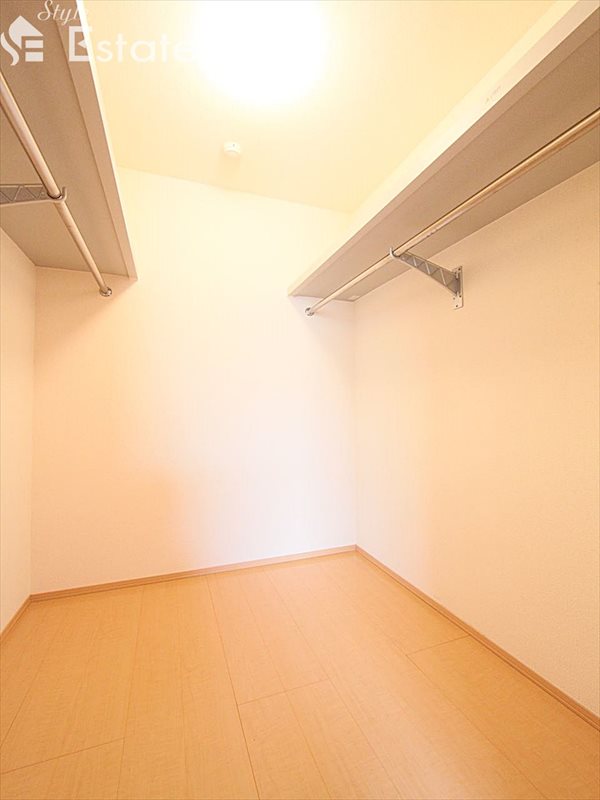 ウォークインクローゼット