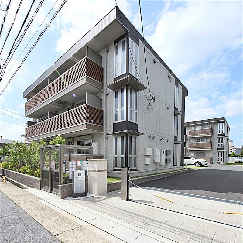ラルジュ高峯A