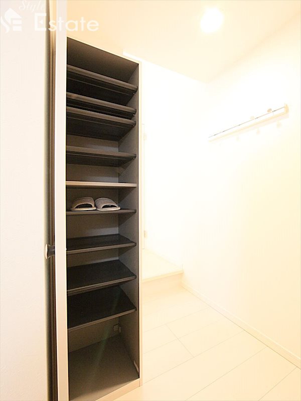 シューズボックス