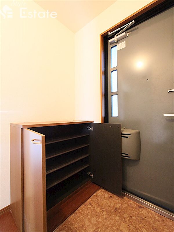 シューズボックス