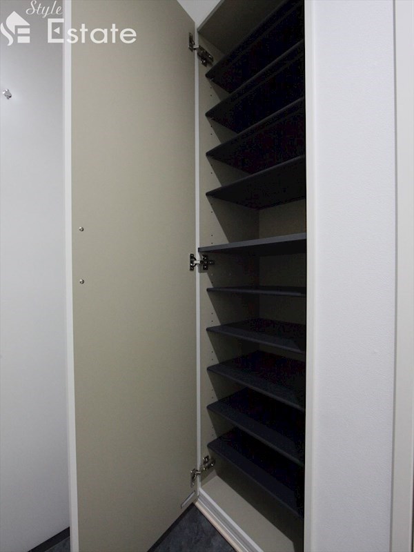 シューズボックス