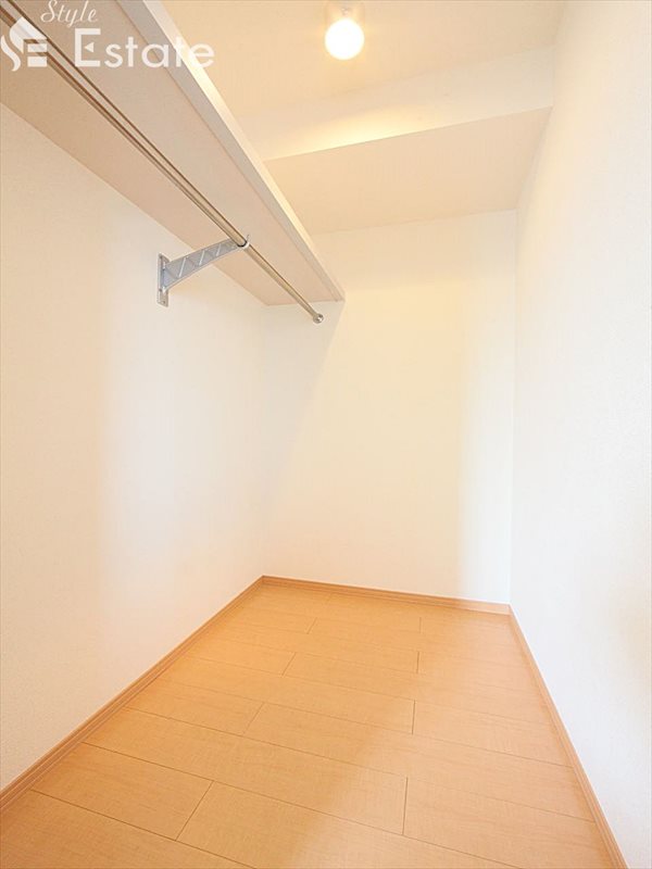 ウォークインクローゼット