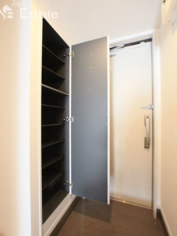 シューズボックス