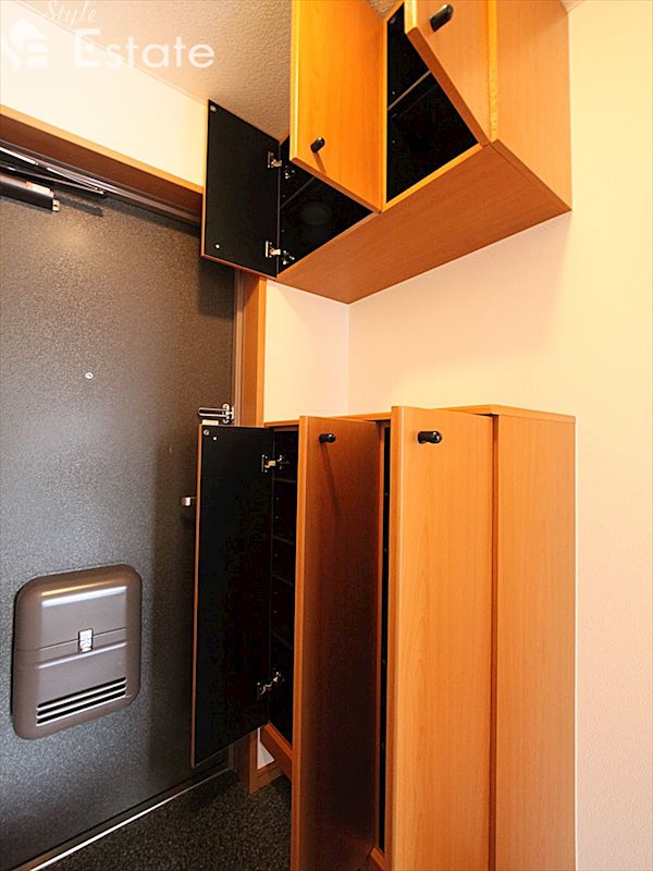 シューズボックス