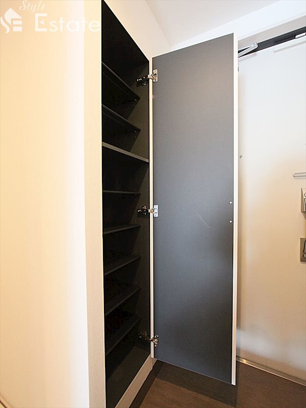 シューズボックス