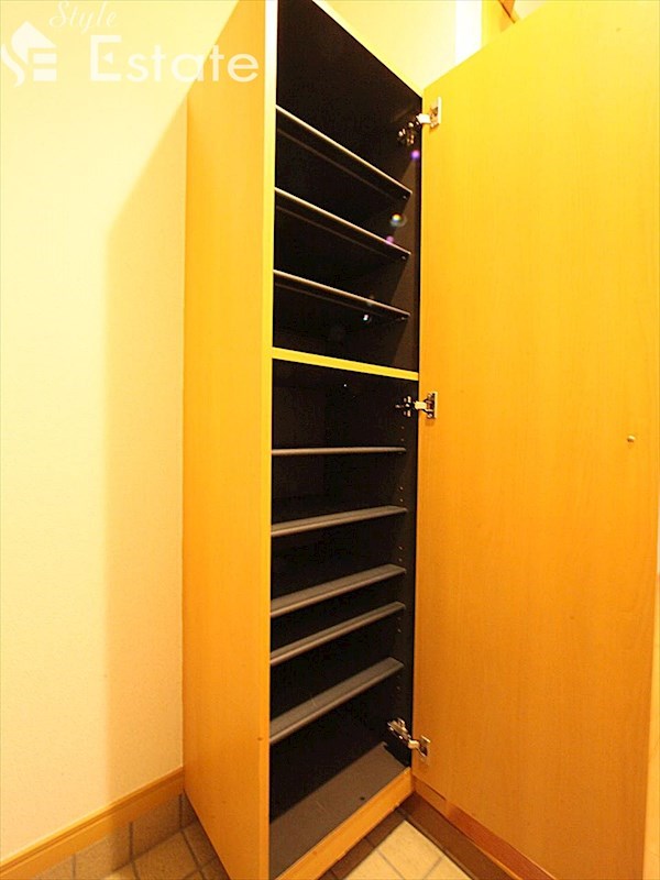 シューズボックス