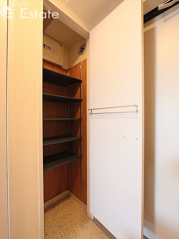 シューズボックス