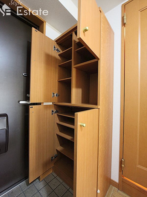 シューズボックス