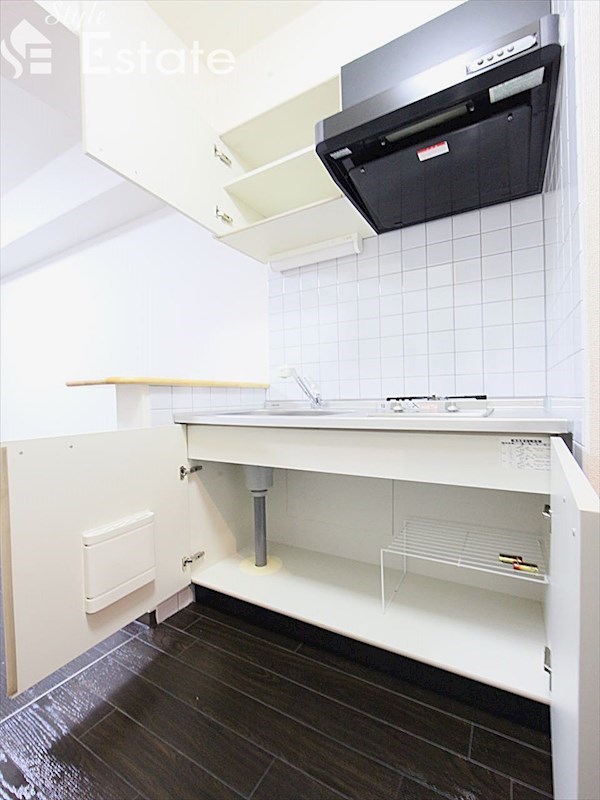 キッチン 収納スペース