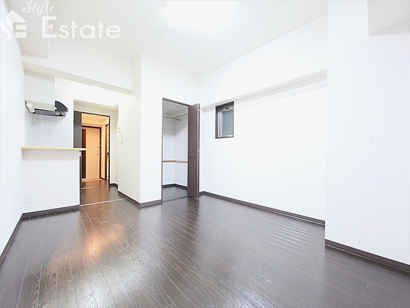 洋室 別角度から