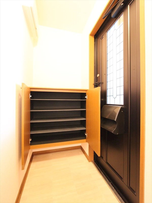 シューズボックス