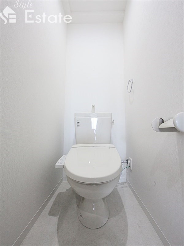 シャワー付きトイレ