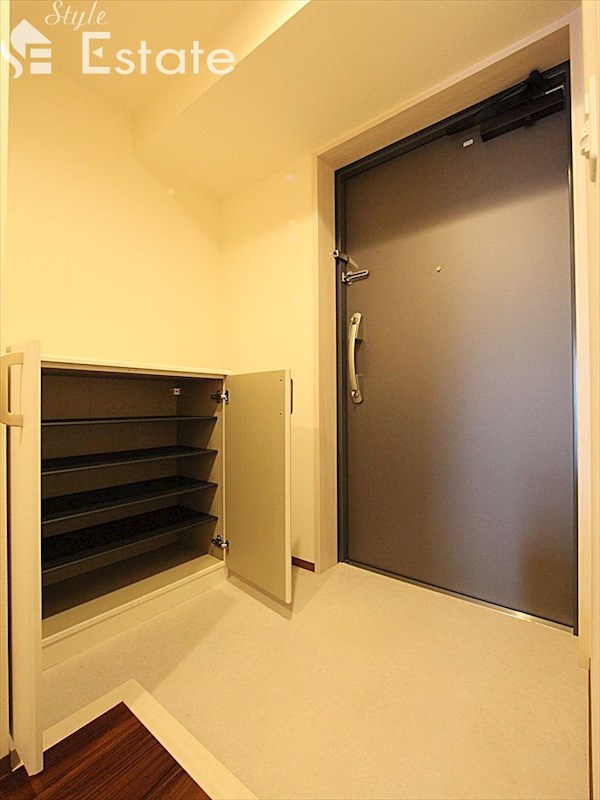 シューズボックス