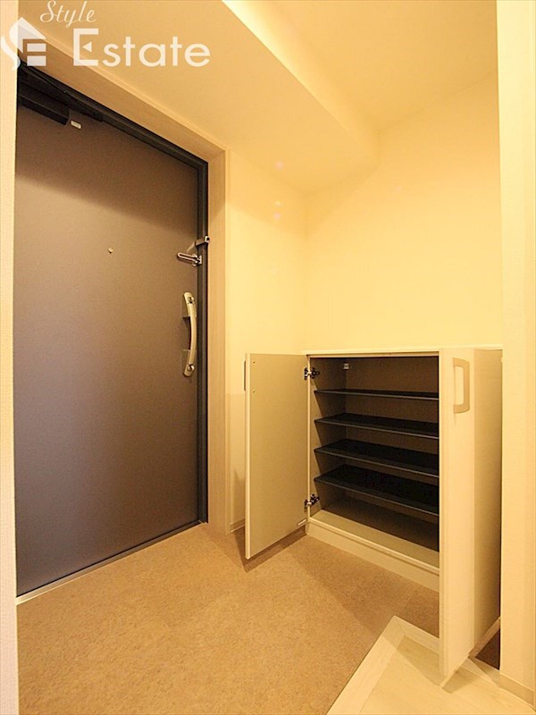 シューズボックス