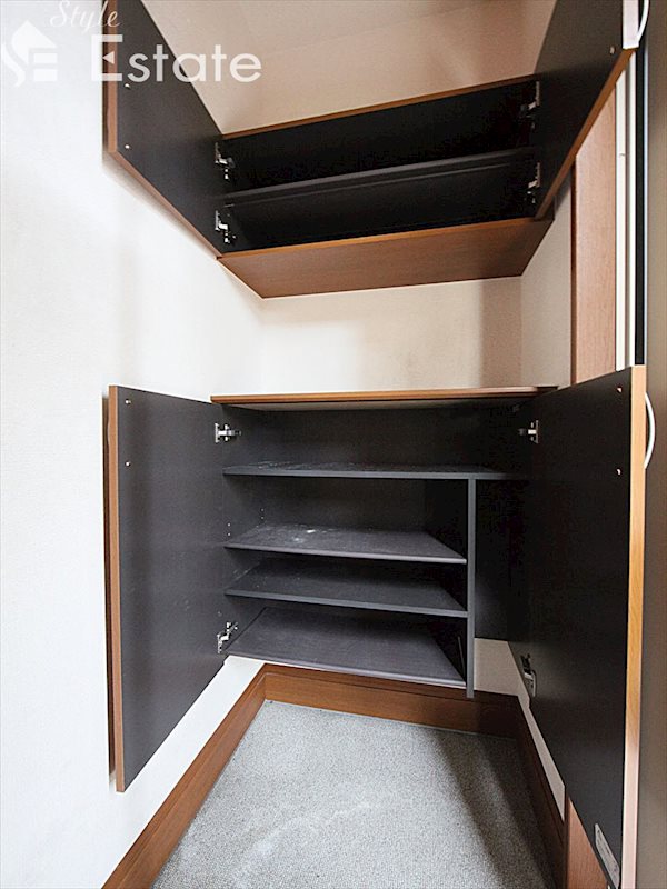 シューズボックス