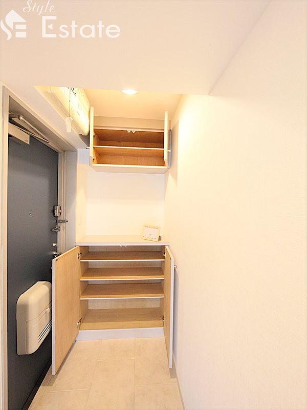 シューズボックス