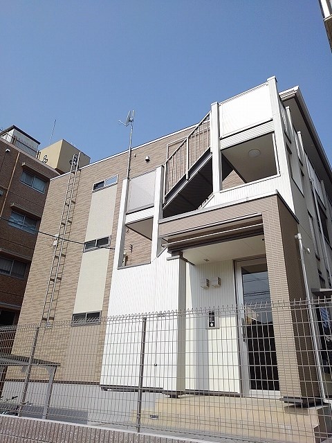 フラットワン・原