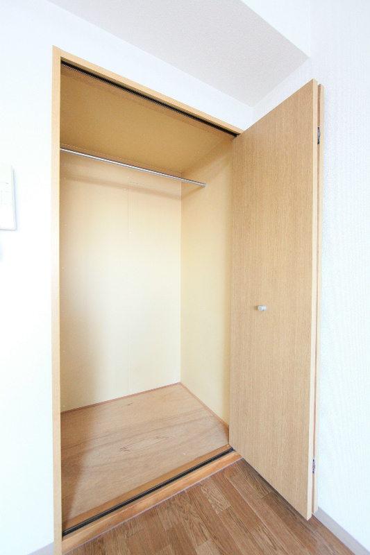 アトネス1604(アトネスイチロク