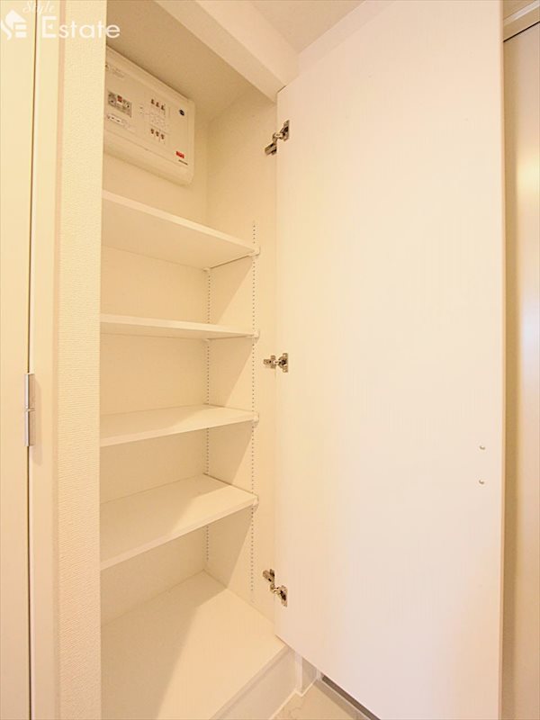 シューズボックス