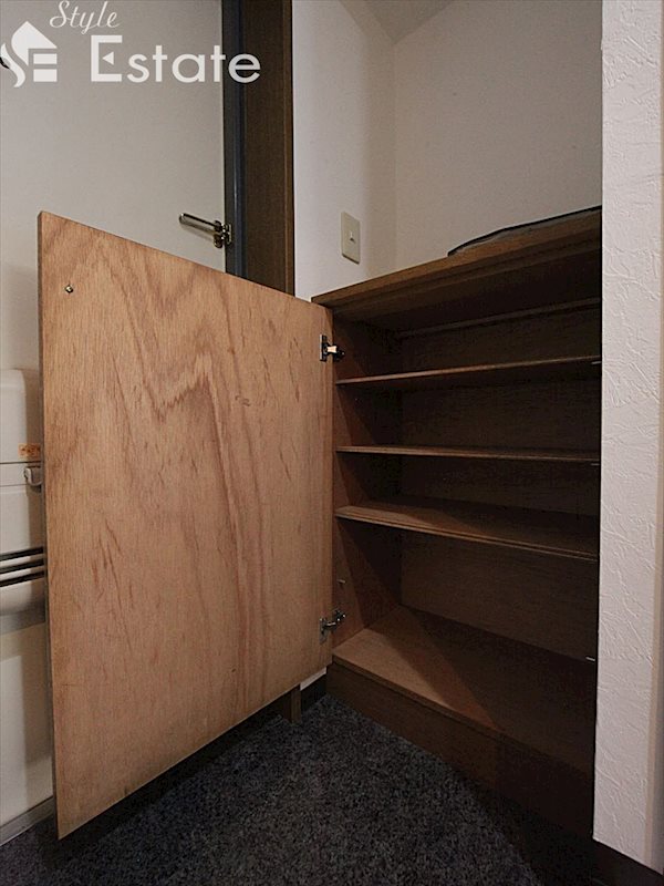 シューズボックス