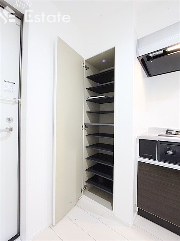 シューズボックス