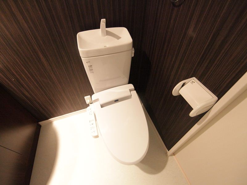 トイレ ウォシュレット付