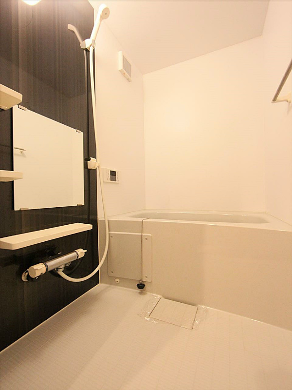 追い焚き機能付きバスルーム