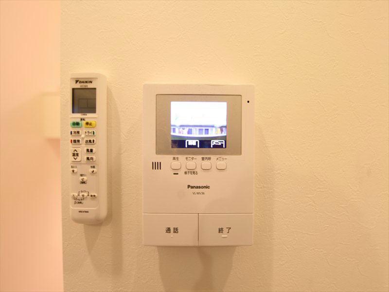 モニター付きインターホン