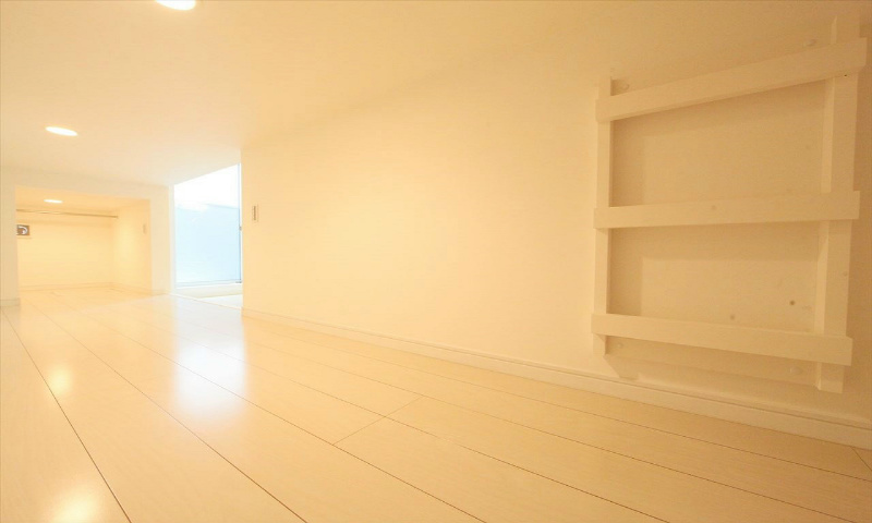 アンダーロフト