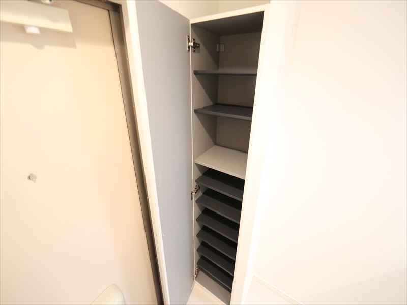 シューズボックス