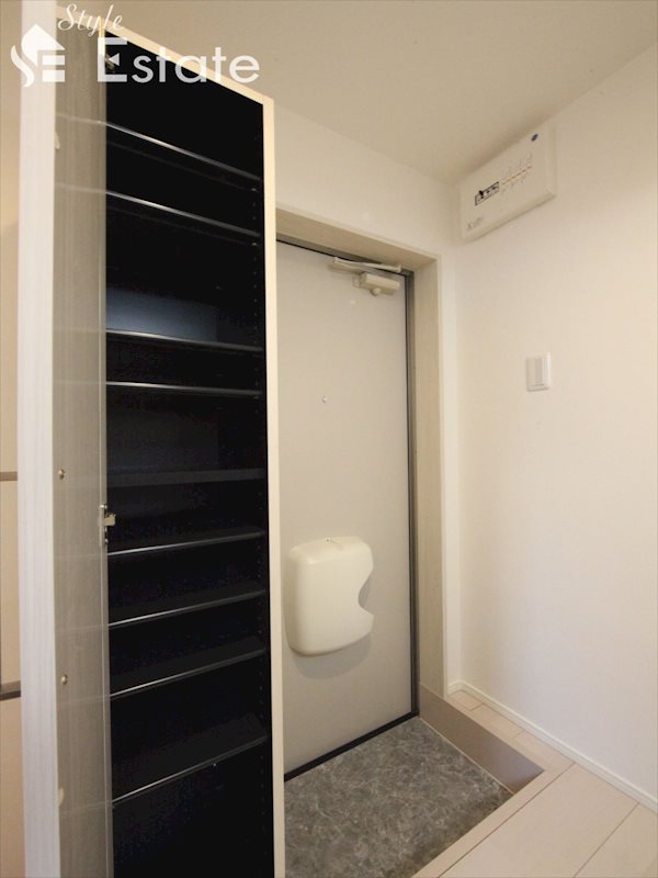 シューズボックス