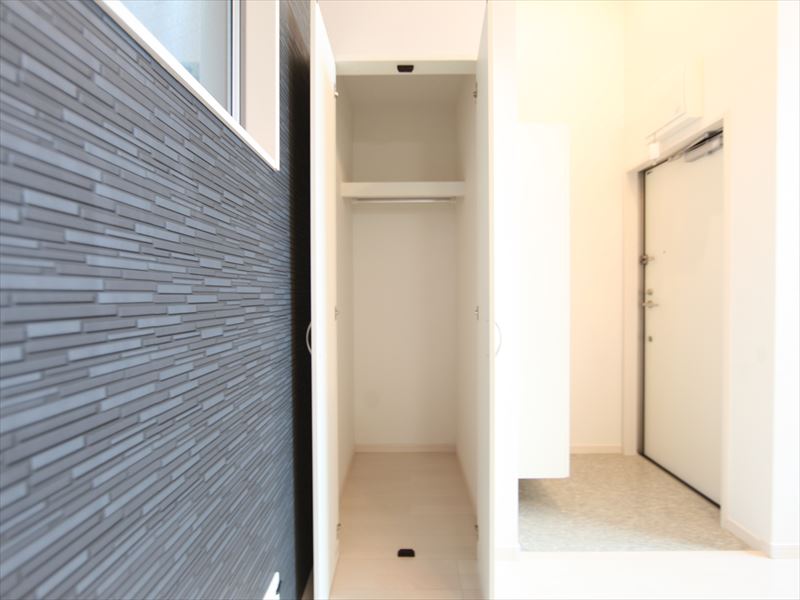 クローゼット付(収納充実)