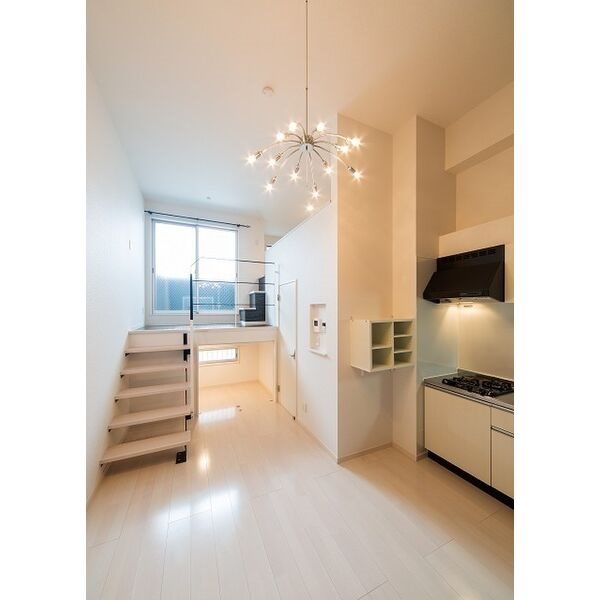 デザイナーズ リビング9.1帖 エアコン・クローゼット付(収納充実)