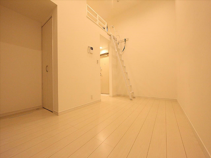 洋室 ロフト付 家電ご用意できます