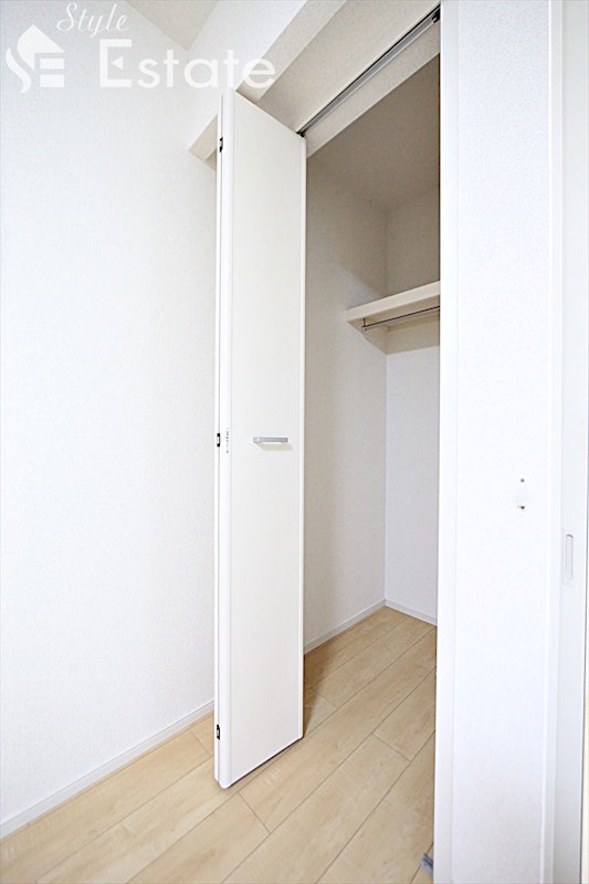 洋室クローゼット